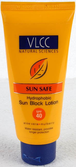 Sun Safe - Hydrophobic (Sun Block Lotion SPF 40) - book cover
