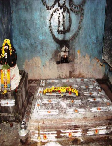 Alagar Siddhar shrine (2)