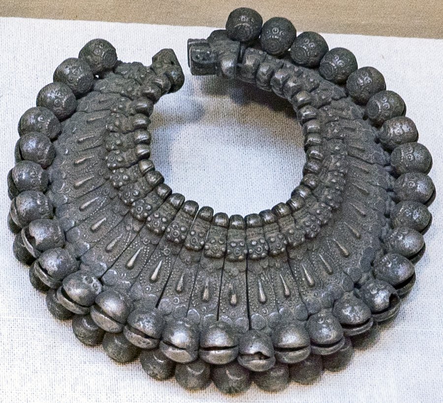 Anklets (18th century) [New Delhi Museum—Musical Instruments]