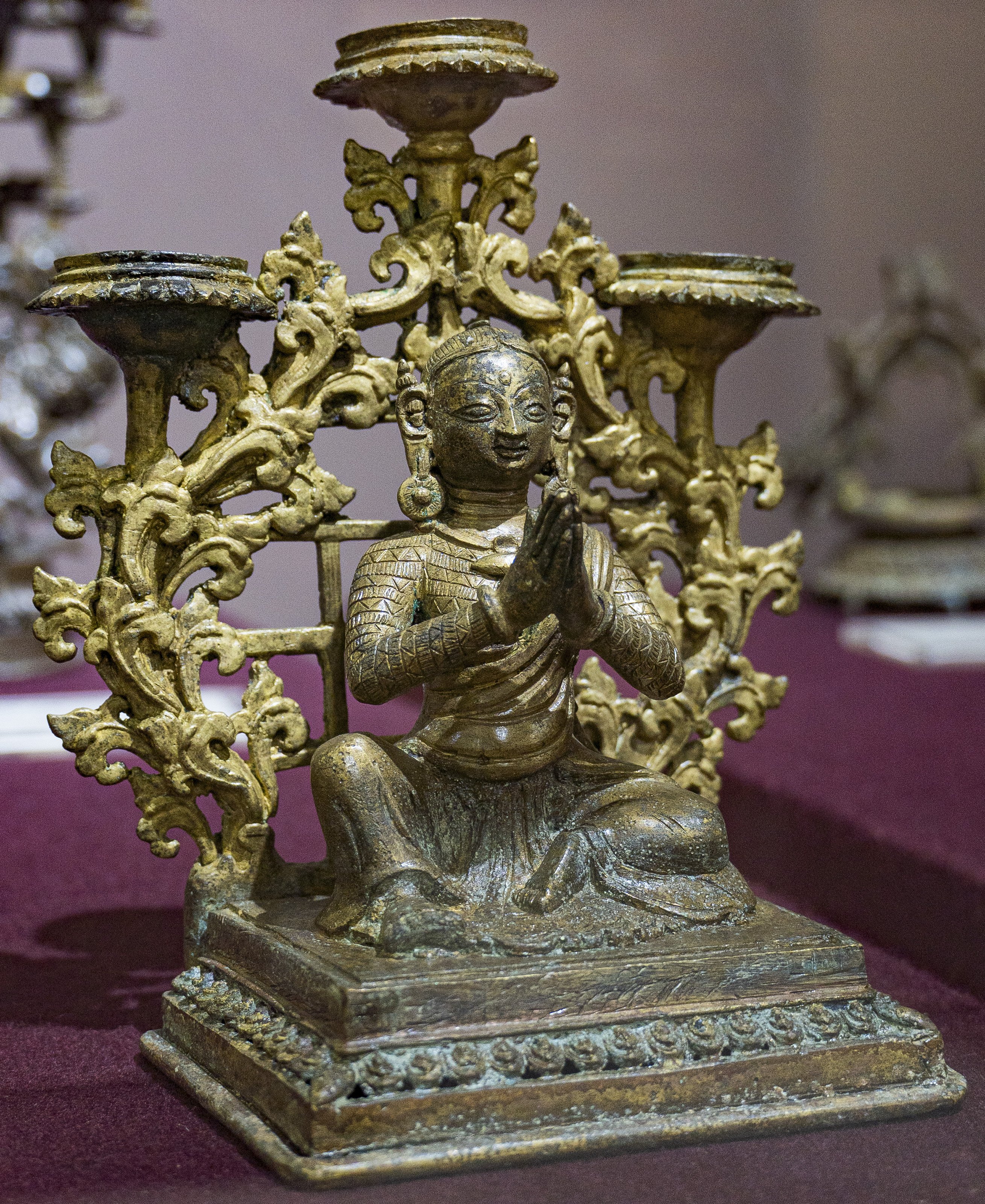 Arati (with devotee) [Buddhist Art Gallery: Kathmandu valley]