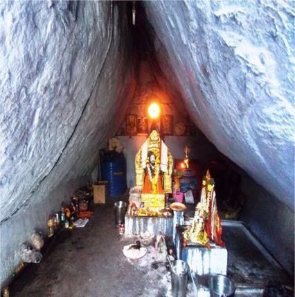 Kongana Siddha cave (2)