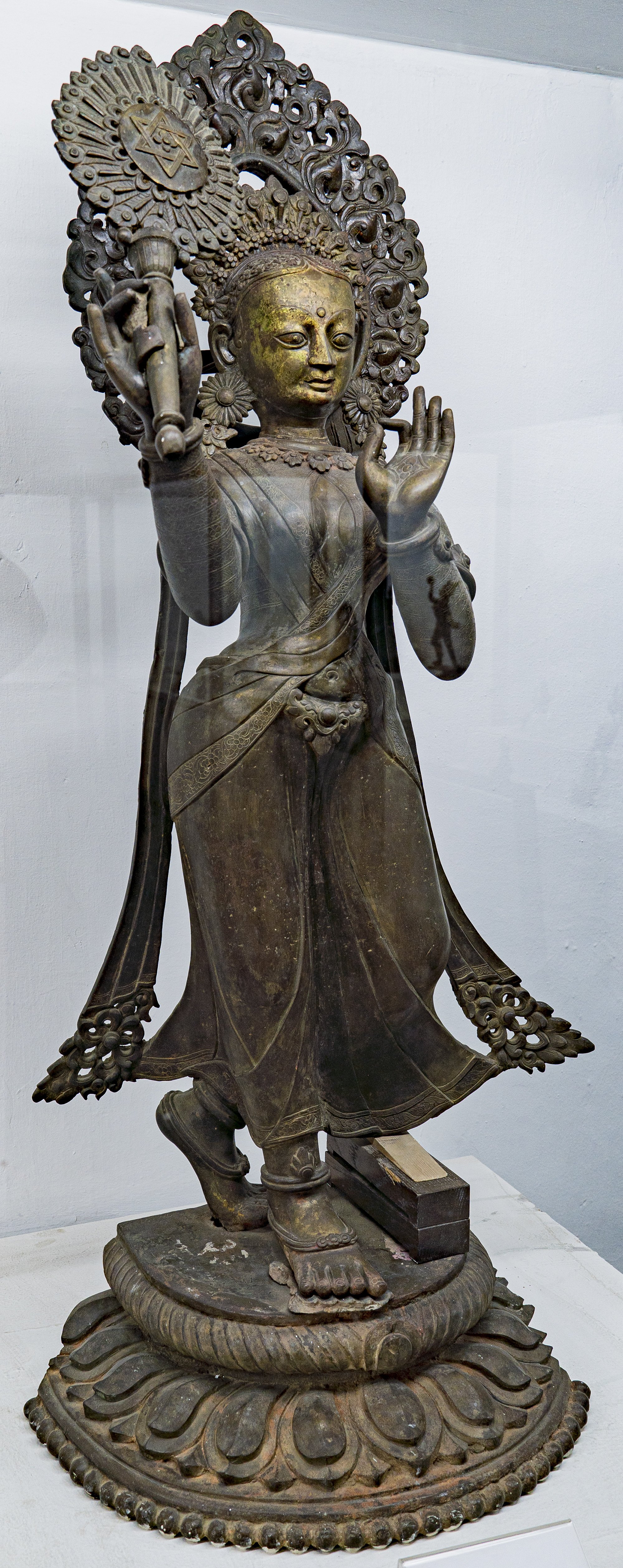 Laxmi (Lakshmi)