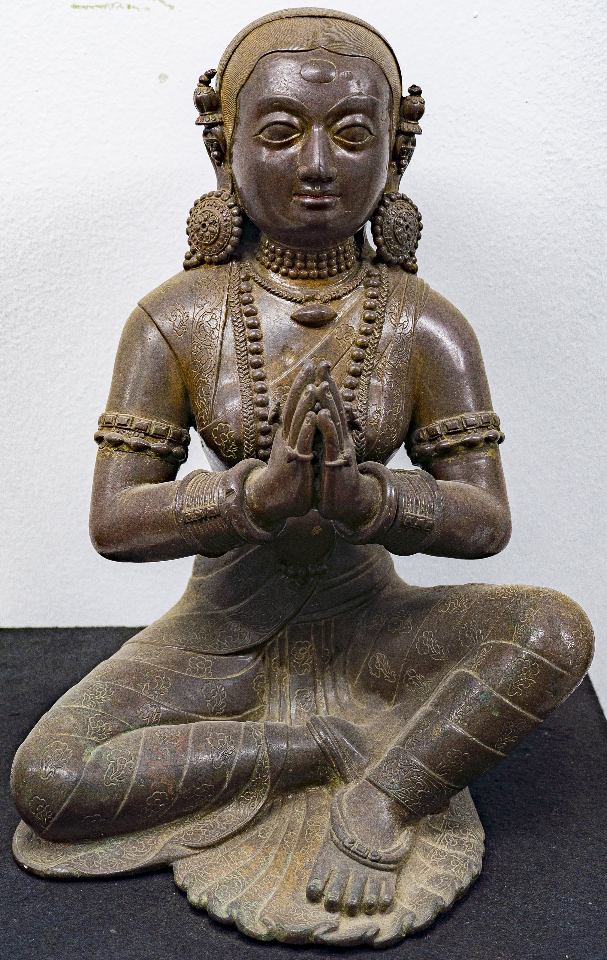 Malla Queen [Hindu Bronze Sculptures (NMN)]