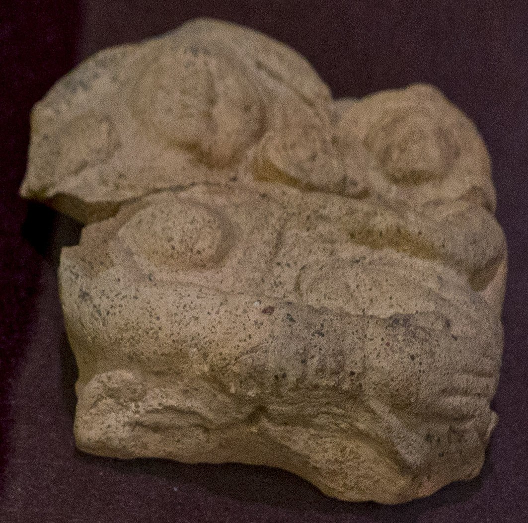 Mother and child (Sunga period)