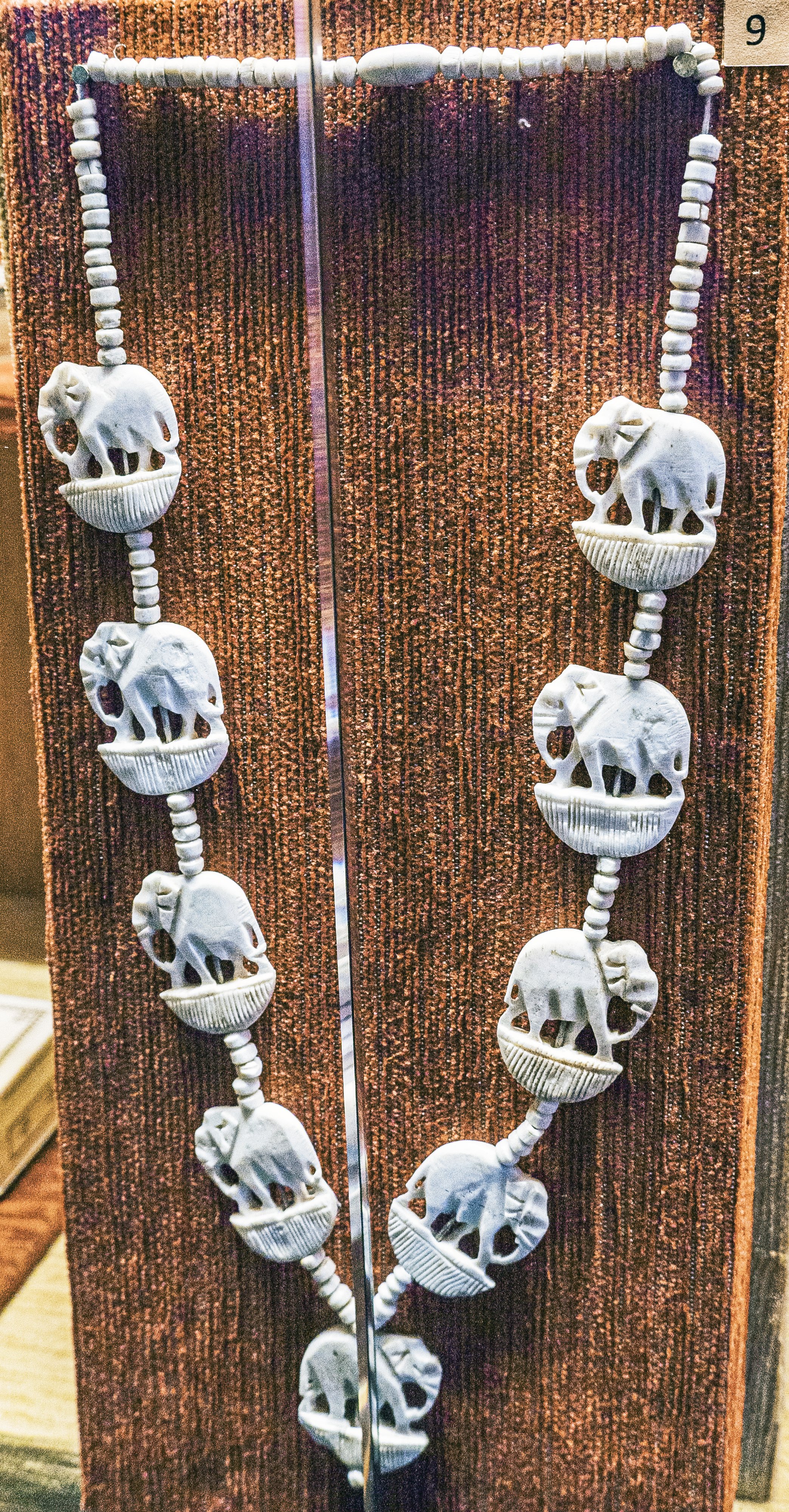 Ornated Neckless [Galle National Museum]