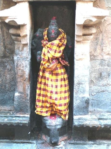 Figure 67. Visnu Durgai (hands damaged)