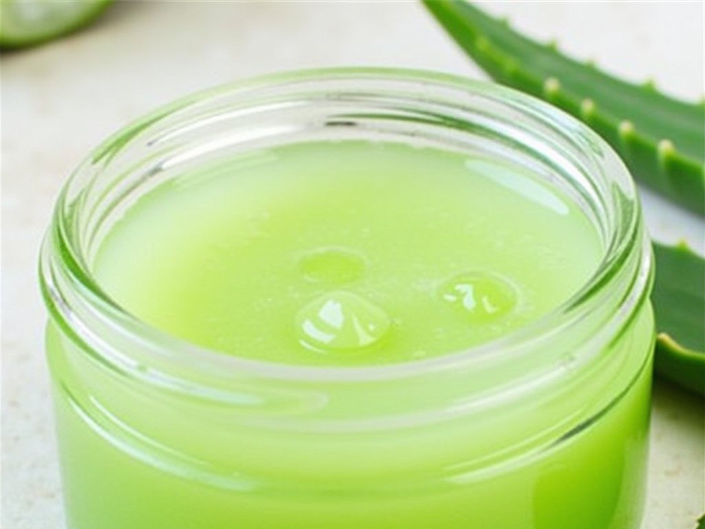 Feuchtigkeitsspendende Aloe Vera Maske gegen Hautreizungen